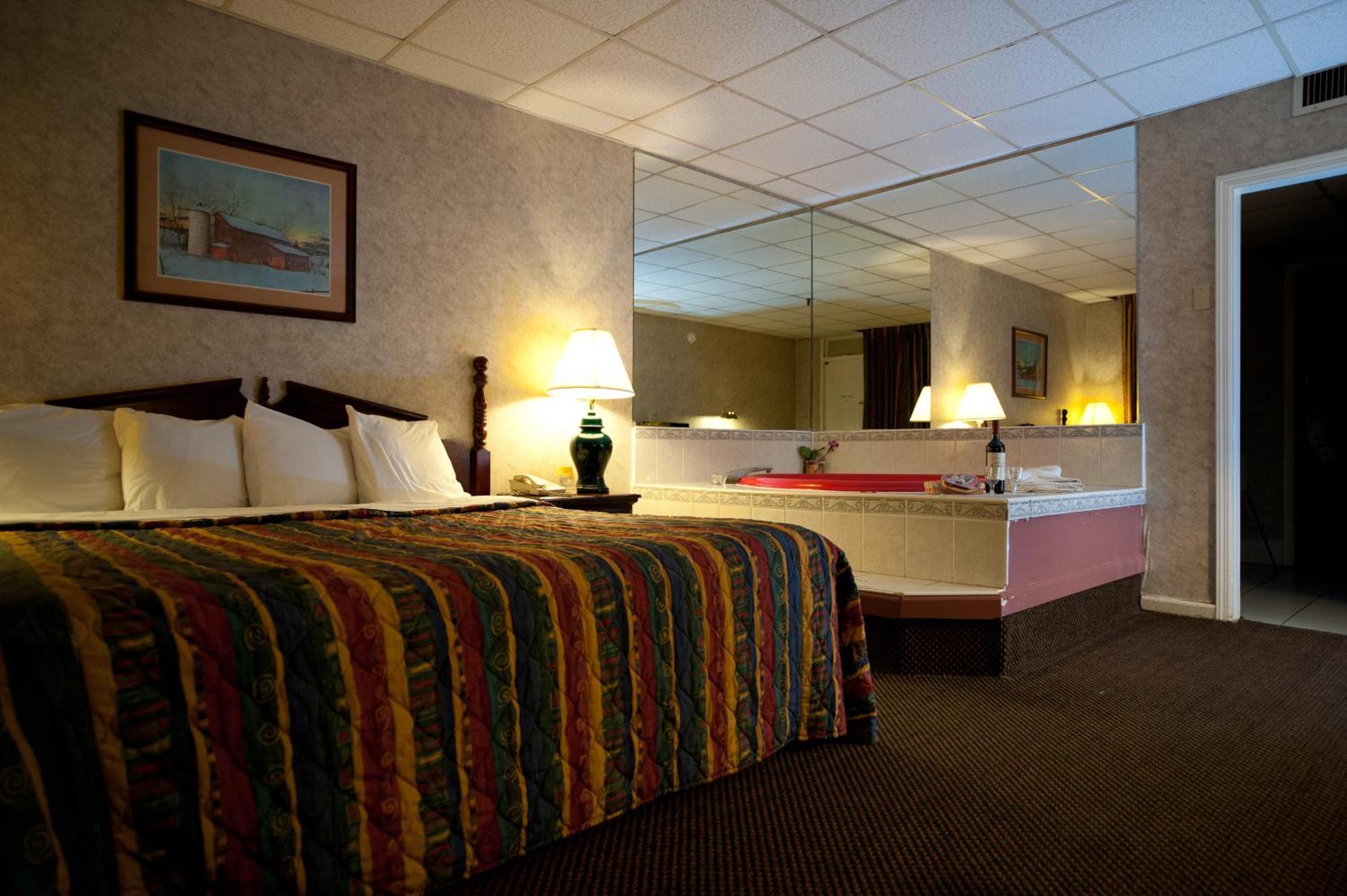 Days Inn By Wyndham Parsippany Room photo